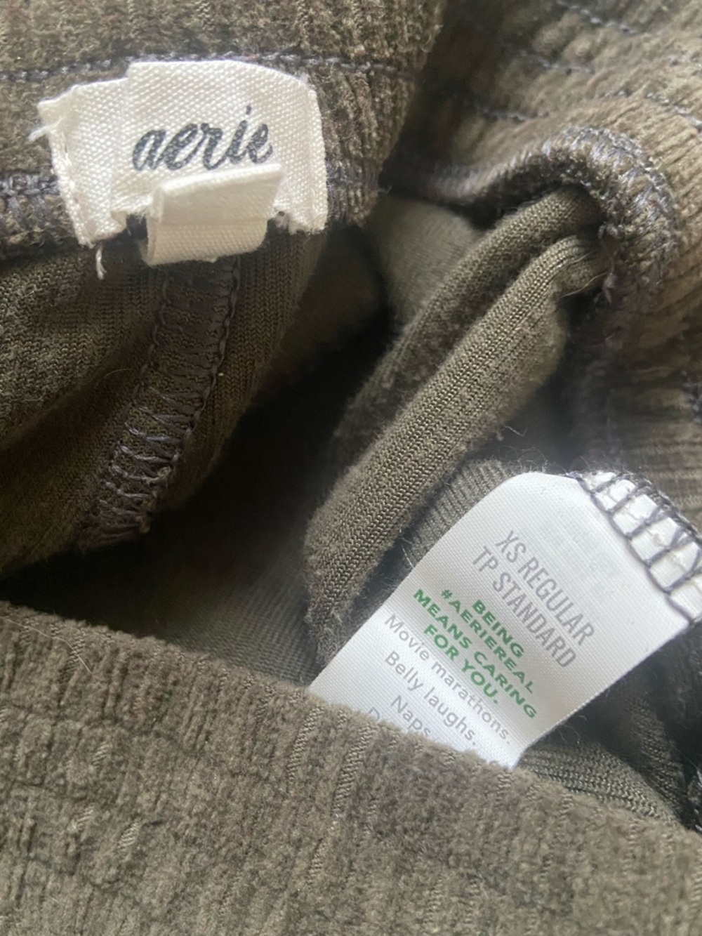 Aerie Olive Green Women’s Pull-On Corduroy Velour Flare Pants – XS - Picture 5 of 6